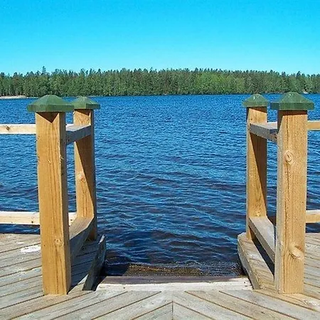 Honkaniemen Huvilat Pertunmaa Дом отдыха Koirakivi